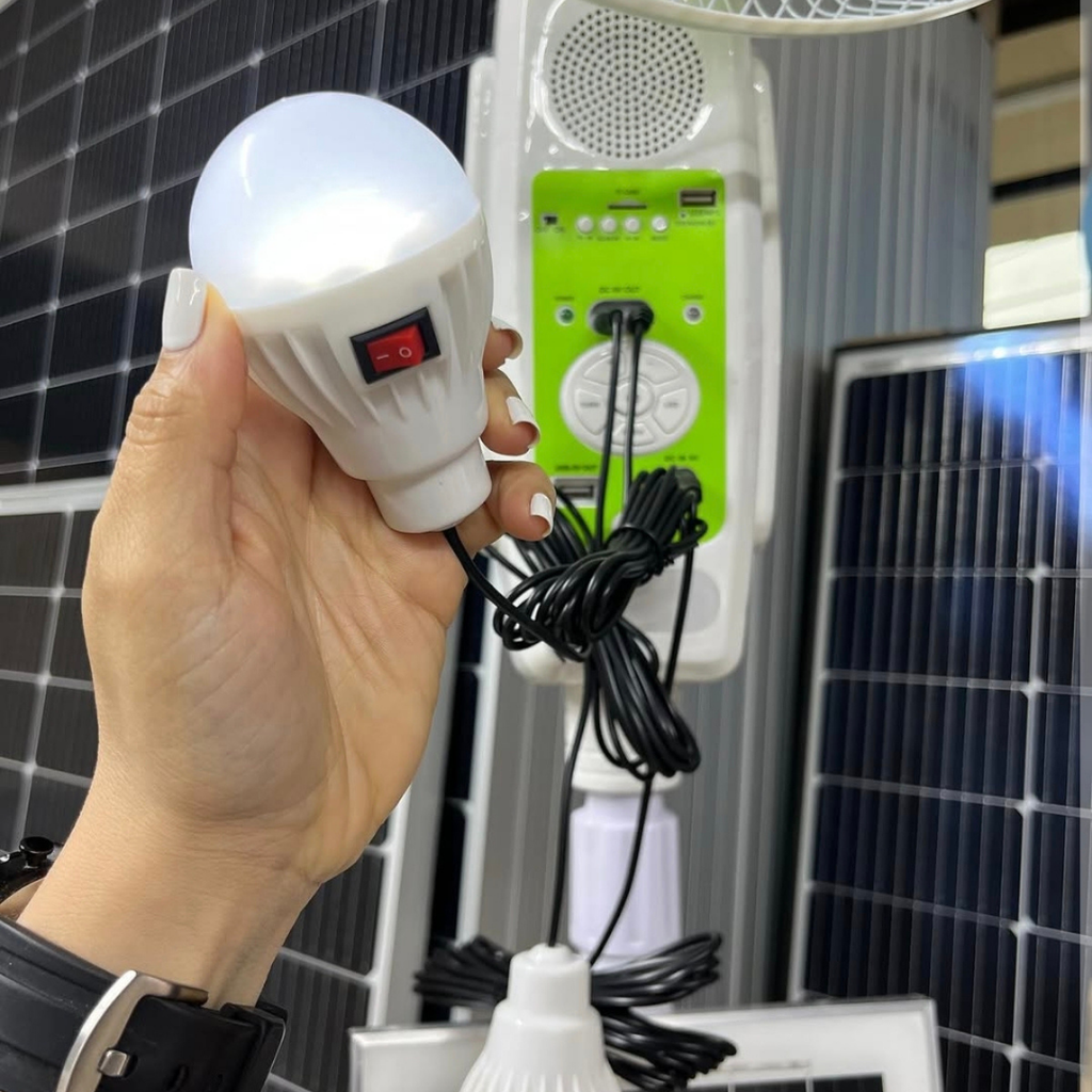 Ventilador Solar Recargable GD-956 16” + Panel Solar