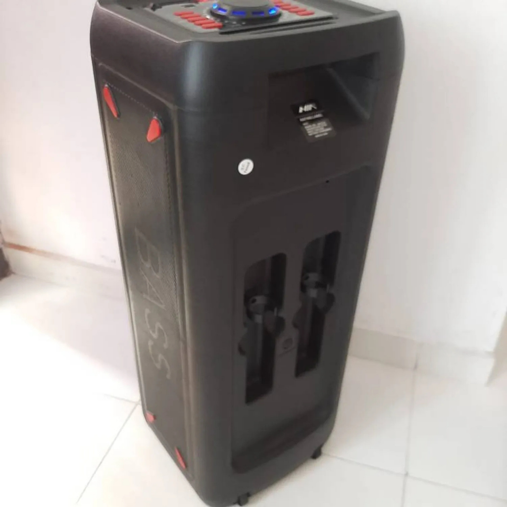 Cabina de Sonido Grande 18.000w